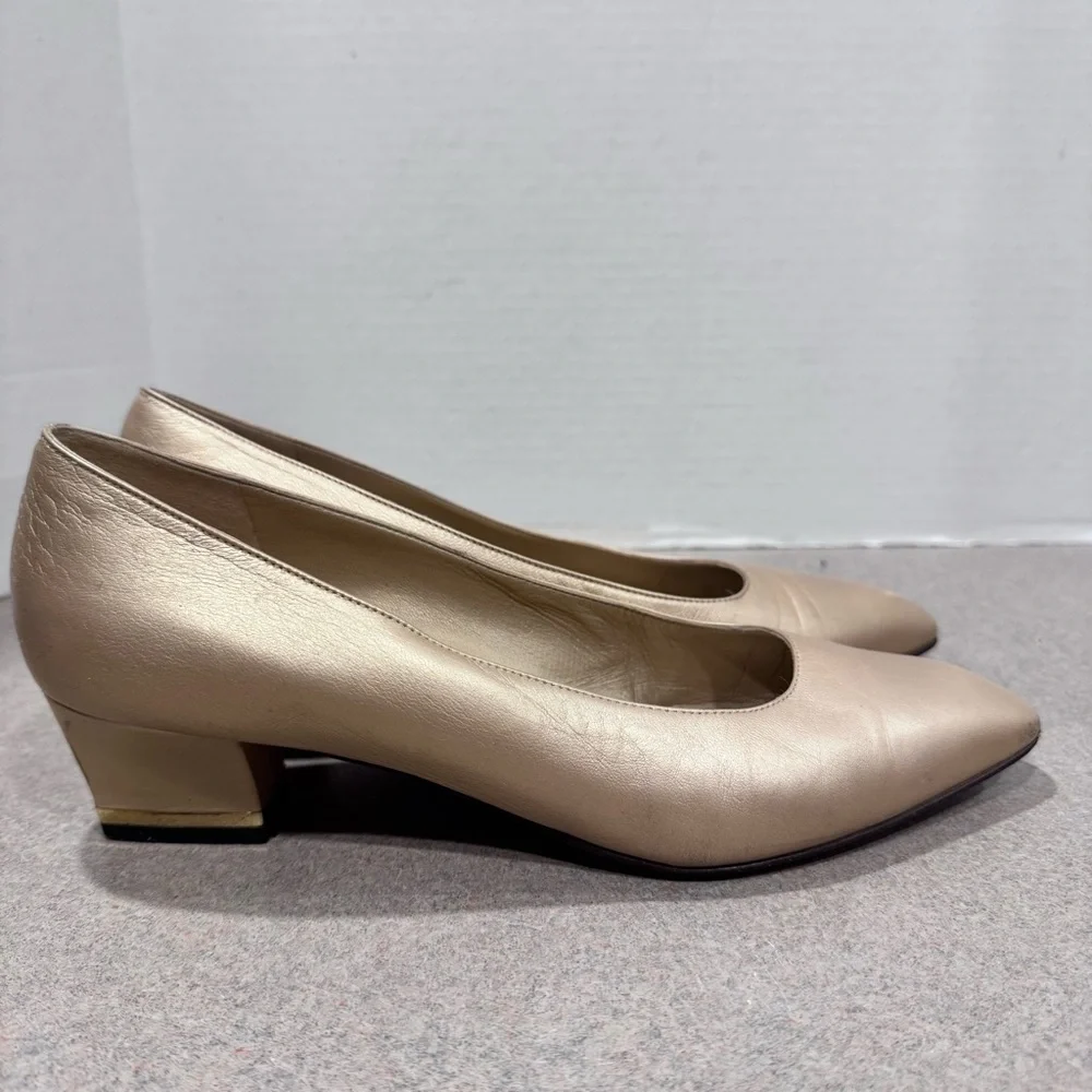 St. John Metallic Gold Vintage Leather Block Heel Pumps Size 9B